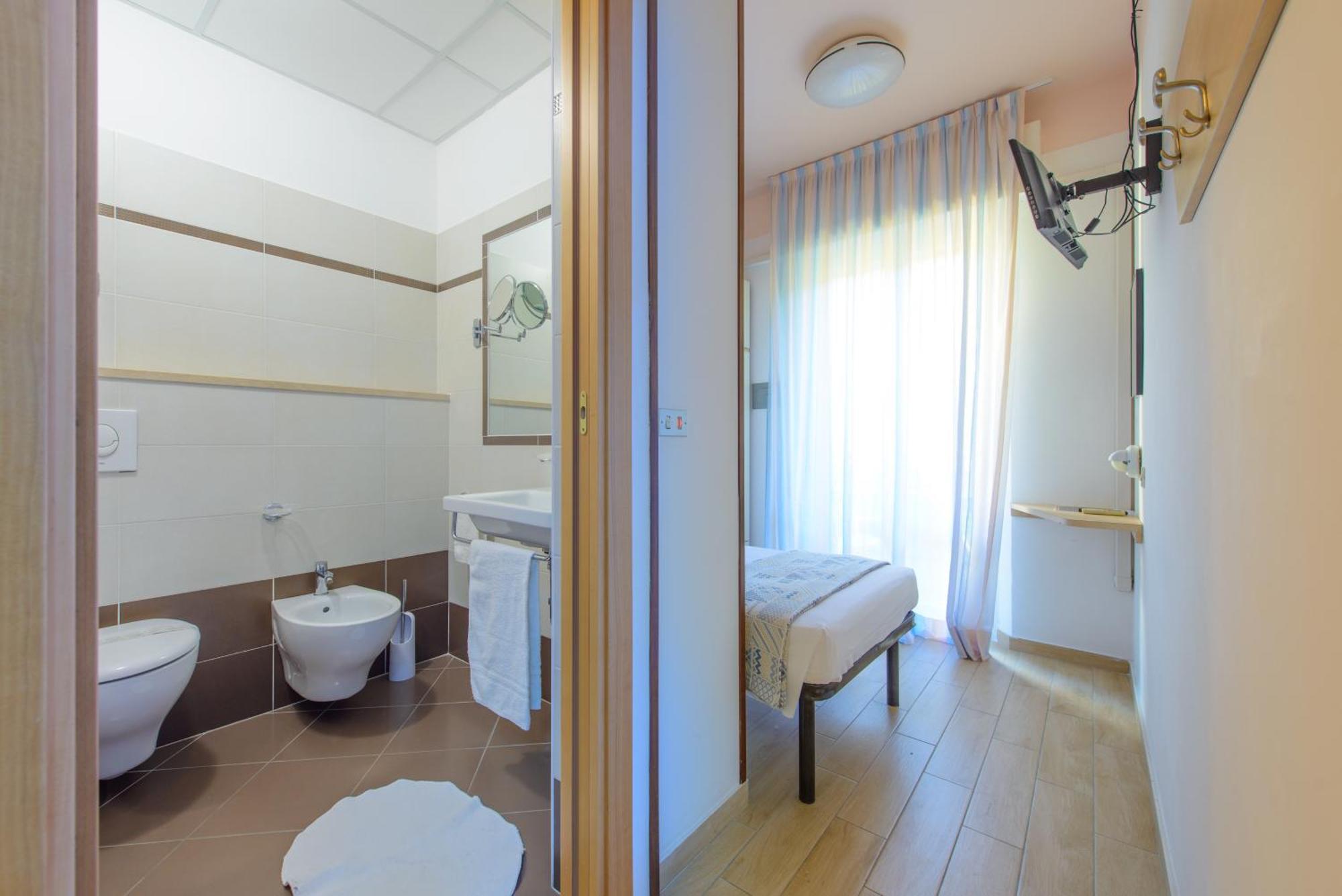 Hotel Colorado 리미니 외부 사진