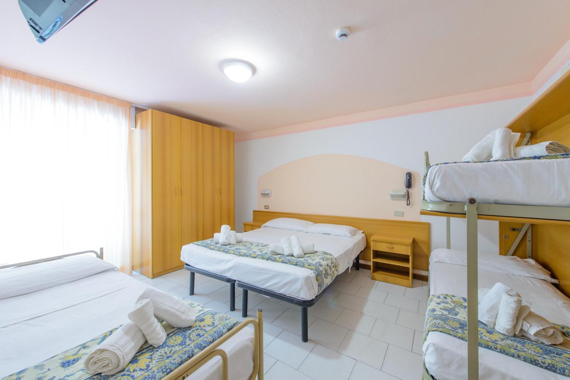 Hotel Colorado 리미니 외부 사진